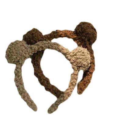女性のスリップ防止くまの耳のPlushヘッドバンドを洗浄するPlushヘアピン表面