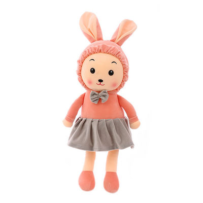 Childernのためのかわいく創造的な服の長い耳のウサギのPlushおもちゃ