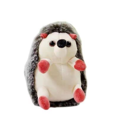 ハリネズミのKeychainのかわいいPlushプラシ天は小さいハリネズミのぬいぐるみのキー ホルダーをもてあそぶ